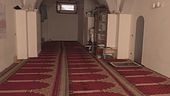 Dalle preghiere all'aperto alla colletta per costruire la moschea