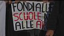 Scuola in sciopero, lezioni a rischio, prof e studenti in corteo