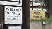 "La nana borgatara non ha il tempo per firmare un decreto"