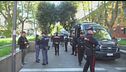 Roma, lo Stato issa la sua bandiera nel fortino della droga