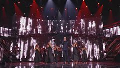 Gigi D'Alessio in "Rosa e lacrime"