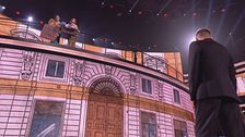 Vanessa Incontrada e la serenata di Gigi D'Alessio a Noemi