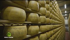 La sala di stagionatura del Grana Padano di montagna