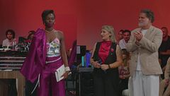 Ep. 2 - Serata a colori/Debutto in società