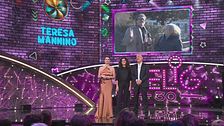 Vincenzo Albano e l'insegnante di Burlesque di Teresa Mannino