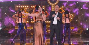 Vanessa Incontrada e Claudio Bisio in "Il pannolino"