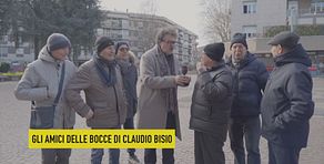 Vincenzo Albano e gli amici delle bocce di Claudio Bisio