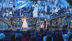 Claudio Bisio e Vanessa Incontrada in "Tre decenni"