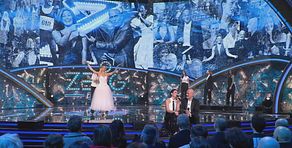 Claudio Bisio e Vanessa Incontrada in "Tre decenni"