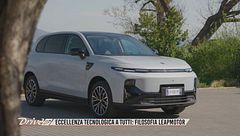 Leapmotor B10 REEV hybrid: essenziale, spaziosa ed elegante