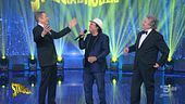 "Quando il sole tornerà": l'emozionante esibizione di Al Bano a Striscia