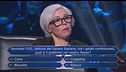 Elena chiede l'aiuto del 50:50