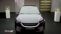 Tra estetica e funzionalità, presentata la Mazda CX-6e a Roma