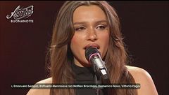 Sarah Toscano canta ''Atlantide'' - 2 maggio