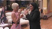 Francesca consiglia ad Antonella come gestire i contrasti con Adriana