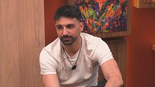 Renato e Raimondo: due storie d'amore a confronto