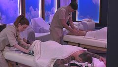 Raul e Dario si godono il momento Spa