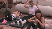 La Casa si prepara per la sessione di fitness