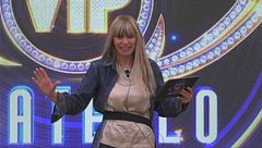 Il pubblico ha scelto che Alessandra condurrà il Late Show di questa sera