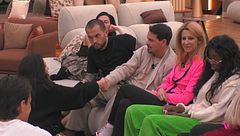 Fraintendimento risolto: il confronto tra Francesca e Renato