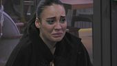 Un momento di sconforto di Francesca e il supporto di Giovanni