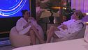 Lo sfogo di Paola su Adriana: confidenze con Francesca