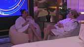 Lo sfogo di Paola su Adriana: confidenze con Francesca