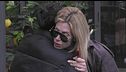 Paola: "Mia mamma non mi ha mai abbracciato"