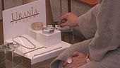 I VIP scelgono i gioielli per valorizzare i loro outfit per la puntata di stasera
