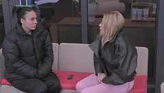 Un tentativo di chiarimento tra Francesca e Paola