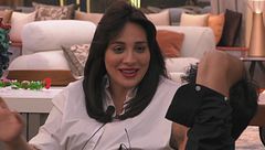 Francesca si informa sui sentimenti di Raimondo