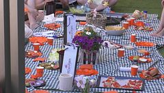 I VIP brindano e festeggiano la loro Pasquetta