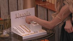 Un pre-puntata ricco di gioielli per i VIP