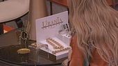 Il look dei VIP si completa con i gioielli