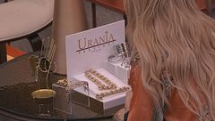 Il look dei VIP si completa con i gioielli