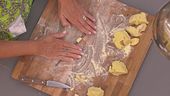 Alessandra in cucina: strozzapreti al ragù bianco con un ingrediente segreto