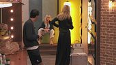 Riflessioni e critiche dei VIP su Paola