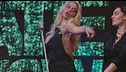 Valeria Marini e il suo entourage in "Divina"