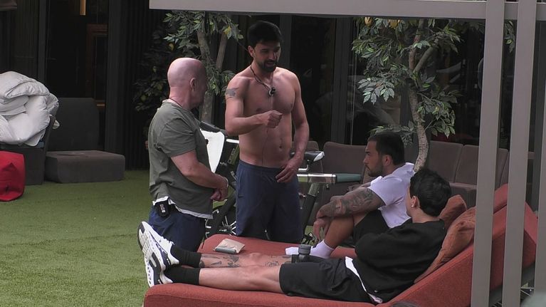 Grande Fratello VIP: Il parere dei ragazzi sul comportamento di Lucia ...