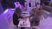 Relax e manicure per le VIP