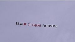 Anche Renato riceve un messaggio volante