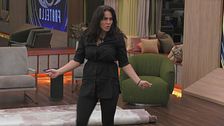Francesca alle prese con le prove di ballo