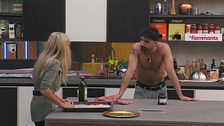 Alessandra cerca il confronto con Raimondo