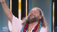 Diego Casale nei panni del guru Aurus: il risveglio mattutino