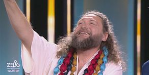 Diego Casale nei panni del guru Aurus: il risveglio mattutino