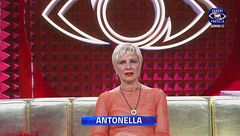 Giorno 37, Italia 1 ore 13:00