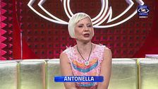 Giorno 2, Canale 5 ore 13:40