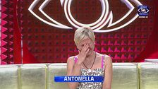 Giorno 42, Canale 5 ore 13:40