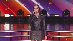 Matilde canta "Malavita"