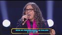 Elena canta "Senza pietà"